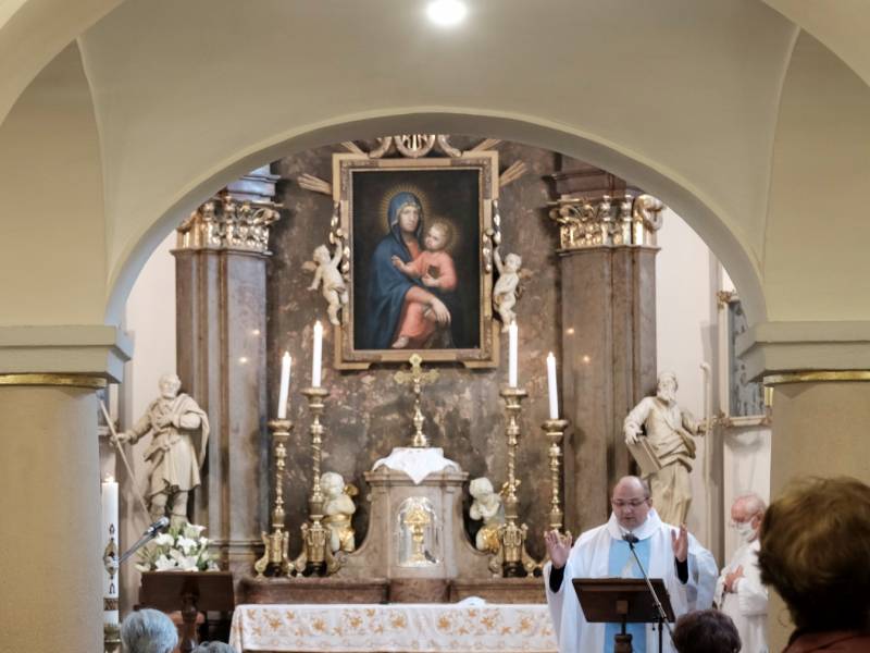 Engesztelő imanap (12).JPG